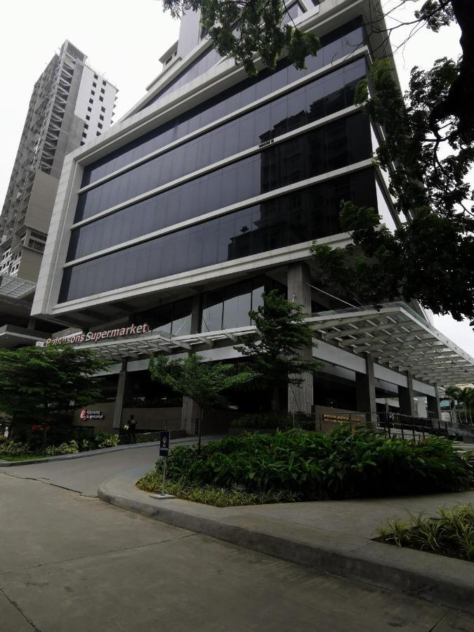 Baseline Premier - Studio With Mountain View Cebu Exterior photo